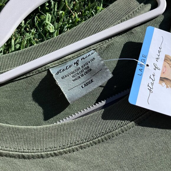 NWT! "Happy Harvest Market" T-shirt - L - Picture 4 of 4